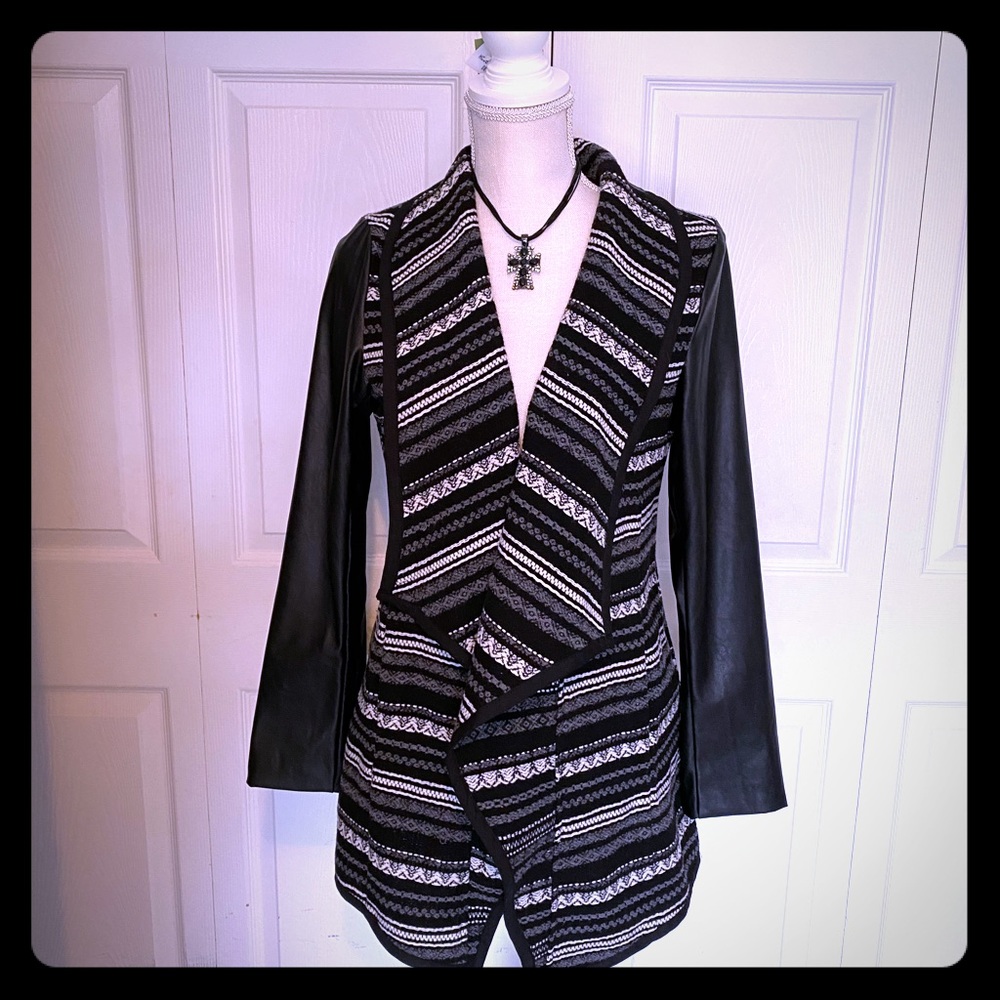 Women’s Cardigan